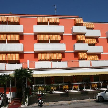 Hotel Paron บิบิโอเน ภายนอก รูปภาพ